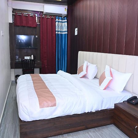 Sun High Stay Luxury Guest House 바라나시 외부 사진
